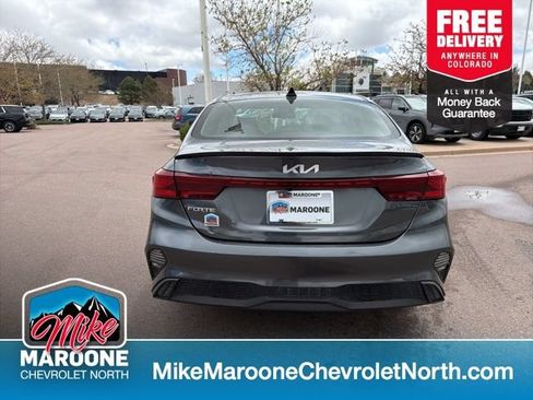Used 2022 Kia Forte LXS FWD image 5