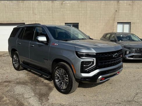 Used 2025 Chevrolet Tahoe Z71 AWD/4WD image 9