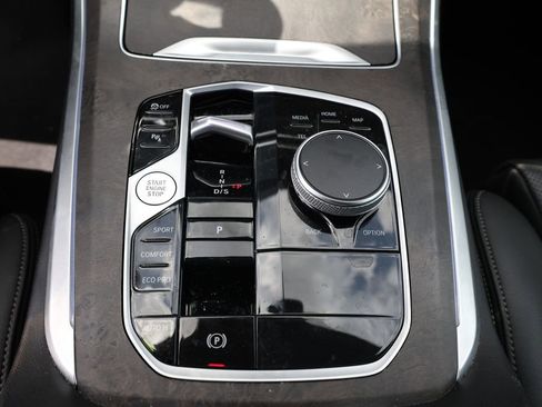 Used 2024 BMW X5 sDrive40i w/ Premium Package RWD image 31