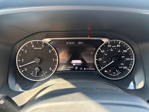 Used 2025 Nissan Rogue SV FWD image 41