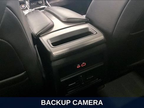 Used 2024 Nissan Murano SV AWD/4WD image 13