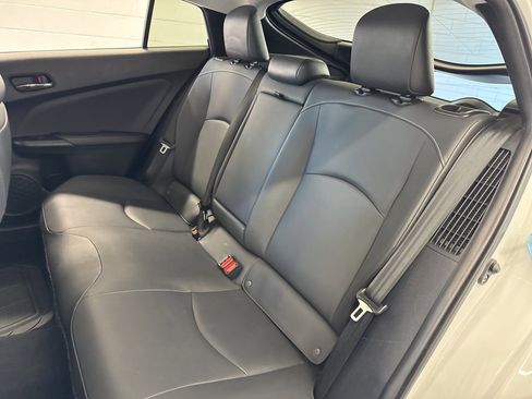 Certified 2022 Toyota Prius Prime Limited image 37