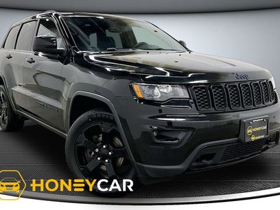 Used 2020 Jeep Grand Cherokee Laredo