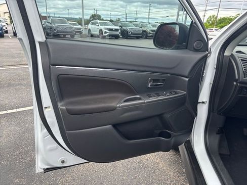 Used 2024 Mitsubishi Outlander Sport AWD image 10