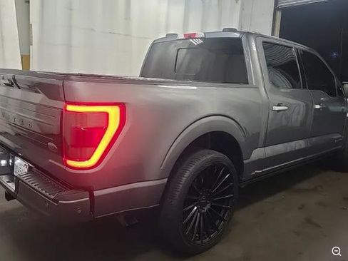 Used 2021 Ford F150 Limited image 5