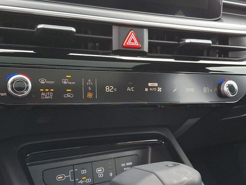 New 2026 Kia K5 GT-Line w/ GT-Line Premium Package image 9