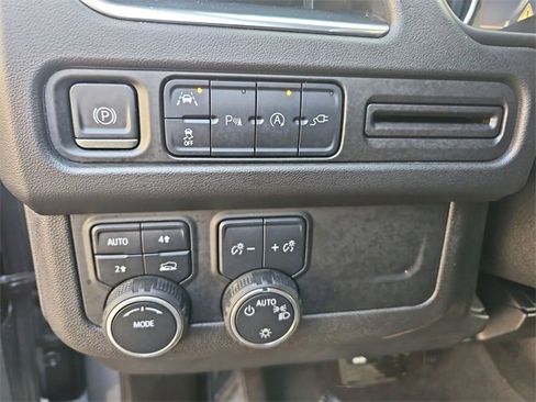 Used 2022 Chevrolet Tahoe LS image 34