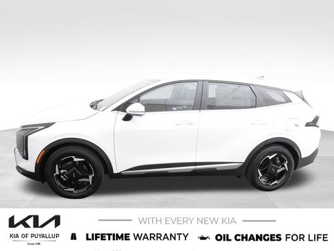 New 2026 Kia Sportage EX FWD image 8