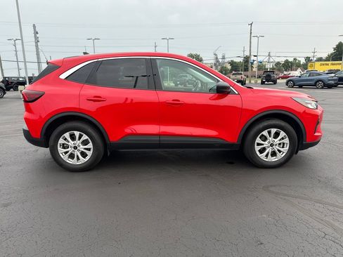 Used 2024 Ford Escape Active w/ Tech Pack #1 AWD/4WD image 8