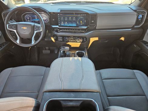 Used 2024 Chevrolet Silverado 1500 LTZ image 23