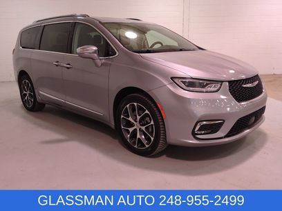 Used 2021 Chrysler Pacifica Limited