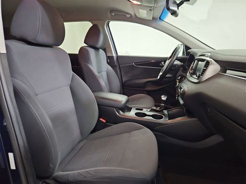 Used 2019 Kia Sorento LX w/ Option Group 020 image 21