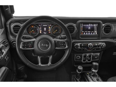 Used 2020 Jeep Wrangler Unlimited Sahara AWD/4WD image 7