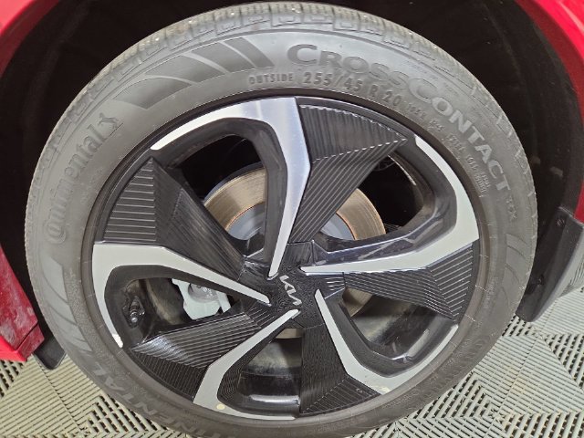 Certified 2024 Kia EV6 GT-Line AWD/4WD image 10