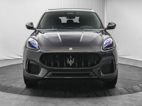 New 2026 Maserati Grecale Modena image 8