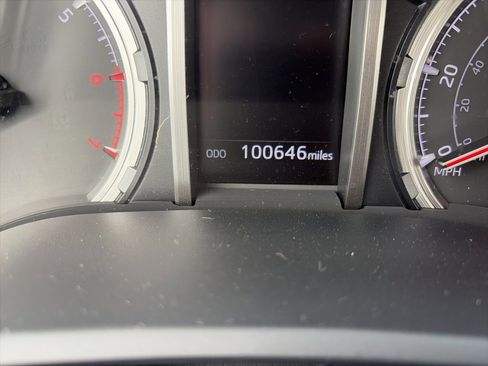 Used 2022 Toyota 4Runner TRD Off-Road image 20