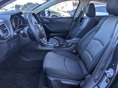 Used 2016 MAZDA MAZDA3 i Touring w/ Popular Equipment Package image 20