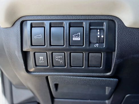 Used 2019 Subaru Ascent Limited image 20