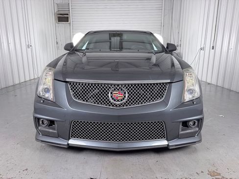 Used 2011 Cadillac CTS V RWD image 2