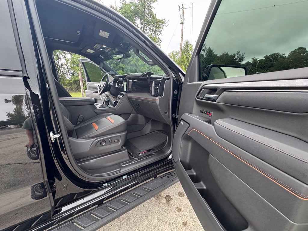 Used 2026 GMC Sierra 1500 AT4 w/ AT4 Premium Package AWD/4WD image 21