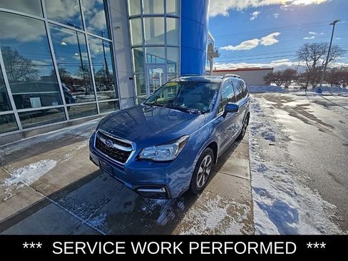 Used 2017 Subaru Forester 2.5i Premium w/ All-Weather Package image 8