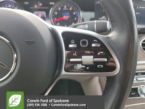 Used 2019 Mercedes-Benz E 300 4MATIC image 29