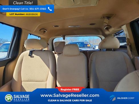 Used 2016 Kia Sedona LX w/ LX Convenience Package image 13