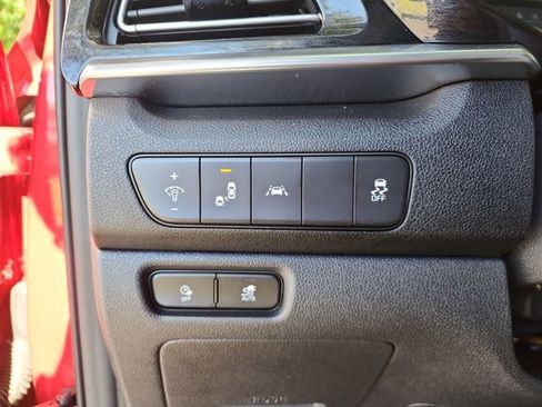 Used 2020 Kia Niro EX image 22