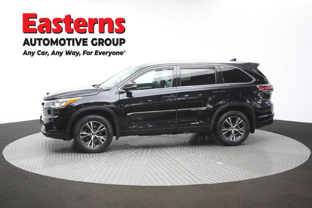 Used 2016 Toyota Highlander XLE AWD/4WD image 59