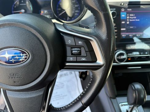 Used 2019 Subaru Legacy 2.5i Premium AWD/4WD image 17