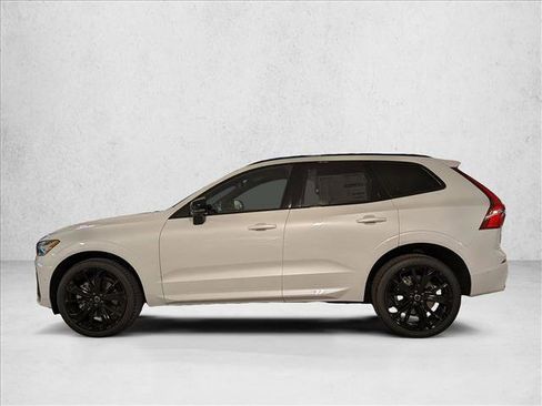 New 2026 Volvo XC60 B5 Ultra w/ Climate Package image 10