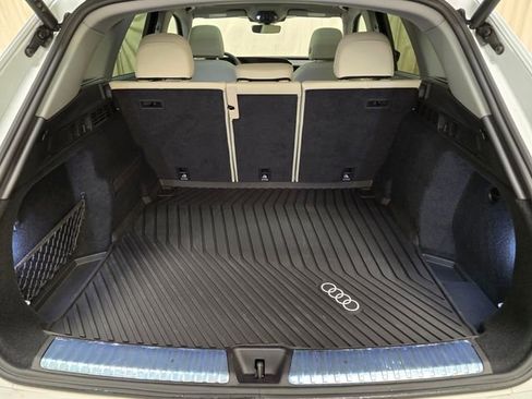 Used 2025 Audi Q5 Premium Plus w/ Premium Plus image 37