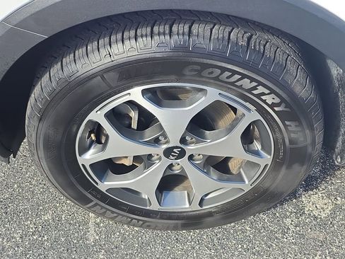 Used 2021 Kia Telluride EX image 7