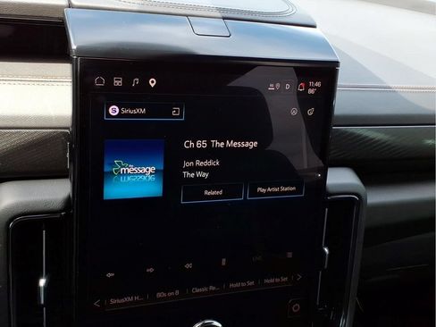 New 2026 GMC Yukon AT4 w/ AT4 Premium Plus Package AWD/4WD image 9