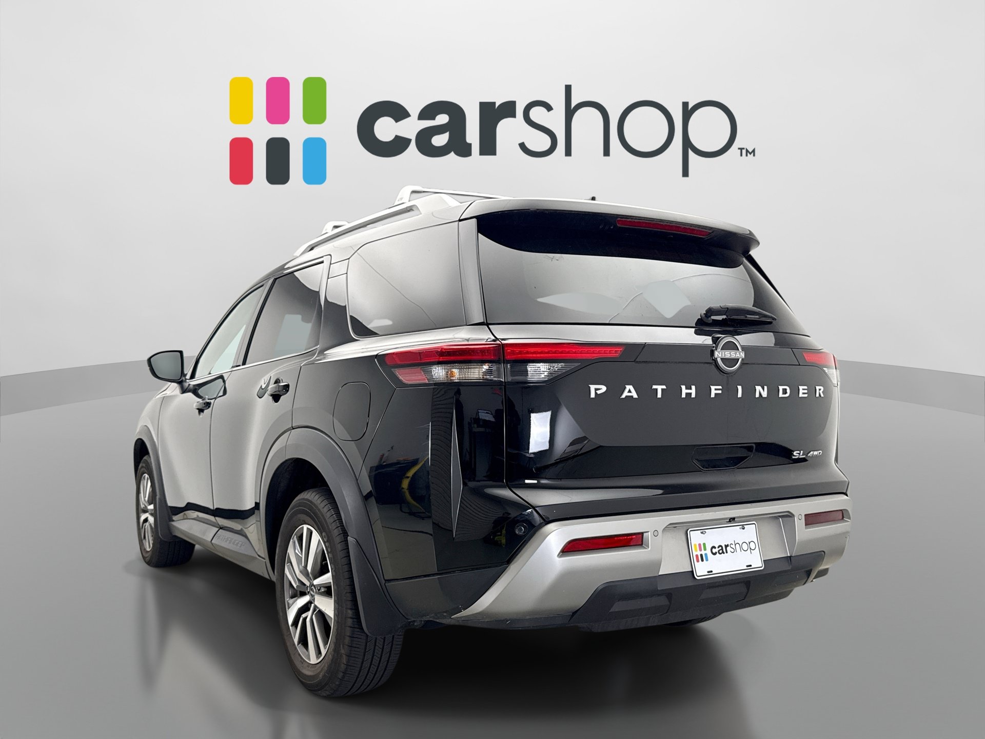 Used 2023 Nissan Pathfinder SL AWD/4WD image 3