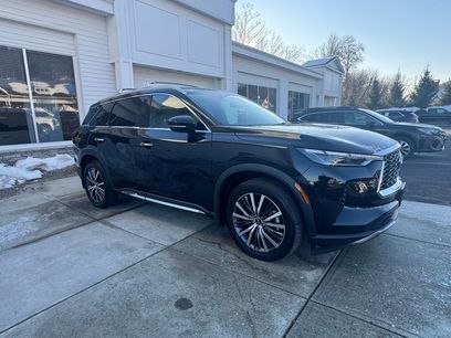 Used 2023 INFINITI QX60 Sensory w/ Cargo Package