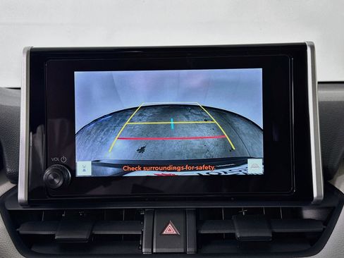 Certified 2025 Toyota RAV4 XLE w/ Convenience Package AWD/4WD image 13