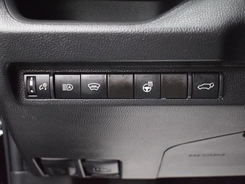 Used 2023 Toyota RAV4 XLE w/ Convenience Package AWD/4WD image 16