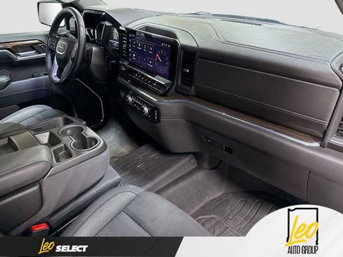 Used 2024 GMC Sierra 1500 Elevation AWD/4WD image 32