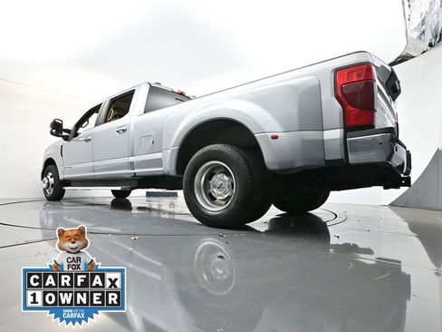 Used 2022 Ford F350 Lariat w/ Lariat Ultimate Package image 30
