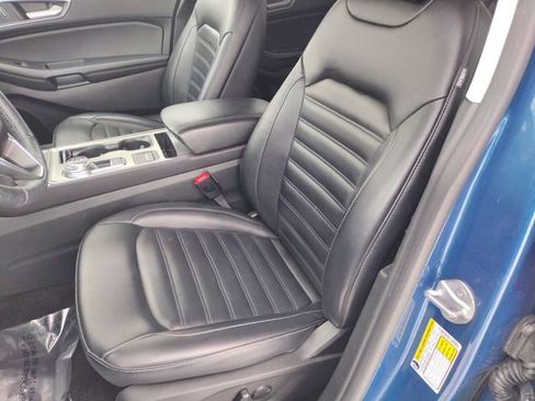 Used 2022 Ford Edge SEL image 33