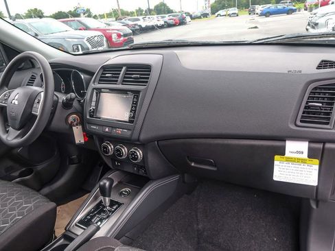 New 2025 Mitsubishi Outlander Sport AWD image 20