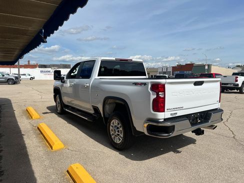 Used 2025 Chevrolet Silverado 2500 LT w/ Convenience Package AWD/4WD image 21