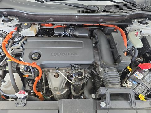 Certified 2024 Honda CR-V Sport Touring image 31