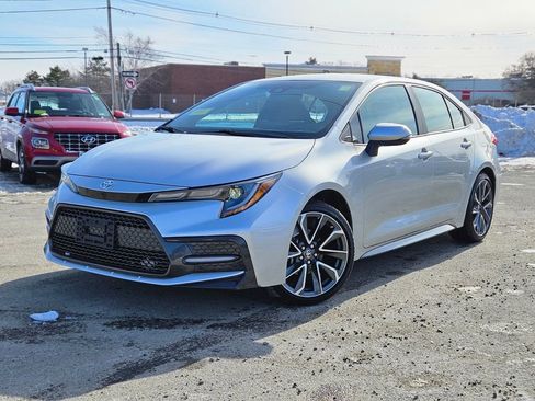Used 2022 Toyota Corolla SE image 1