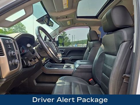 Used 2018 GMC Sierra 3500 Denali w/ Duramax Plus Package AWD/4WD image 2