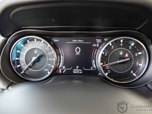 Used 2022 Maserati Levante GT image 25