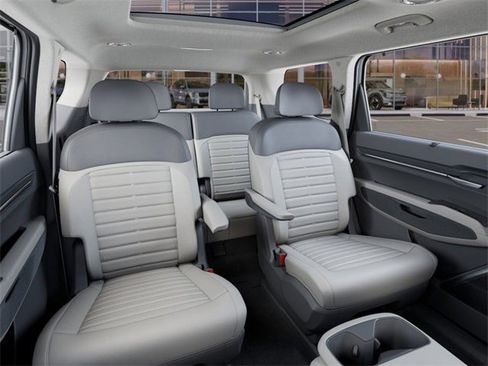 New 2026 Kia EV9 Land image 16