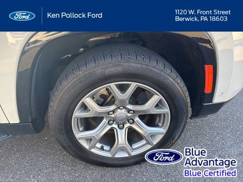 Used 2022 Jeep Wagoneer Series II image 13