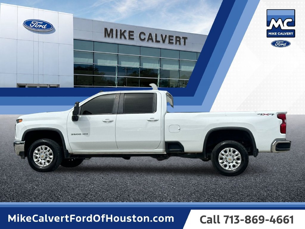Used 2023 Chevrolet Silverado 3500 LT w/ Convenience Package AWD/4WD image 2